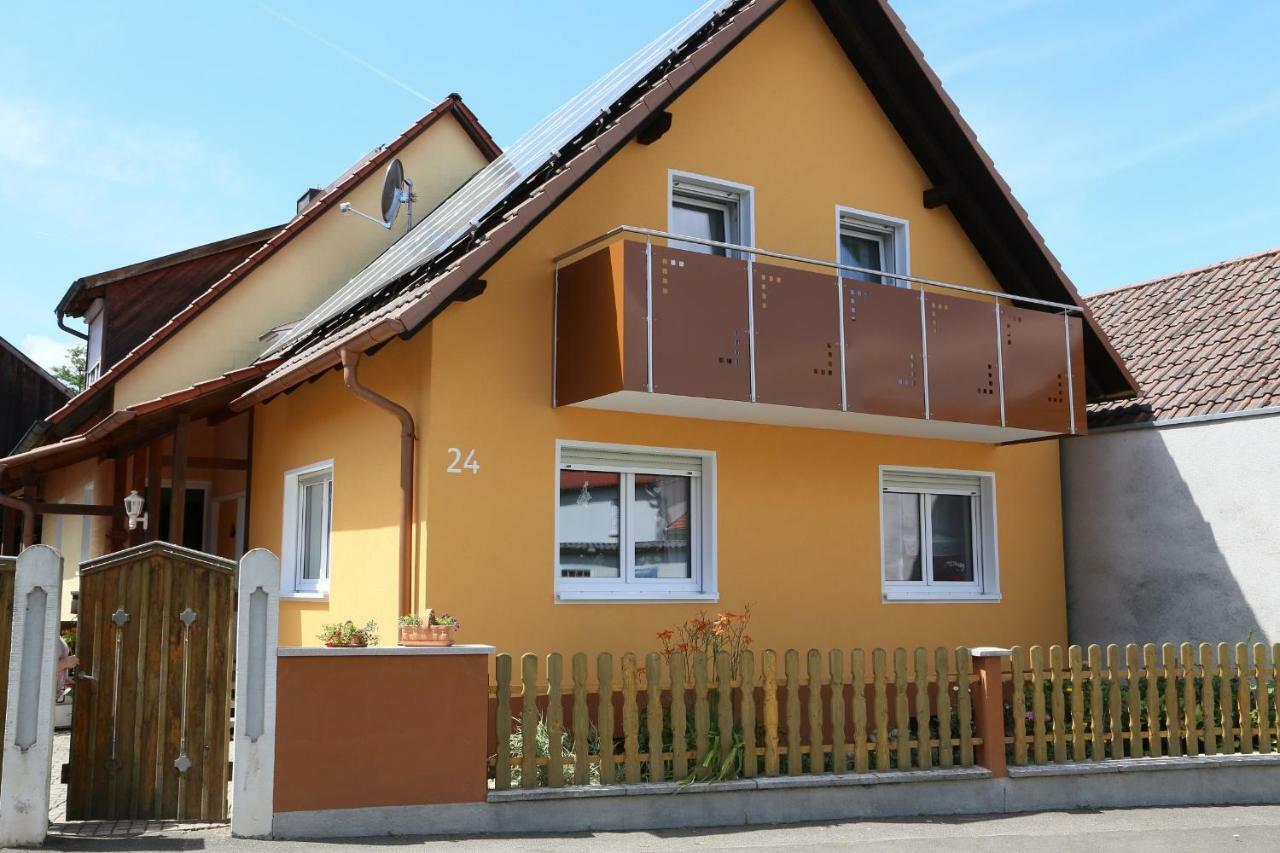 Ferienwohnung Memmel Sulzfeld  Buitenkant foto